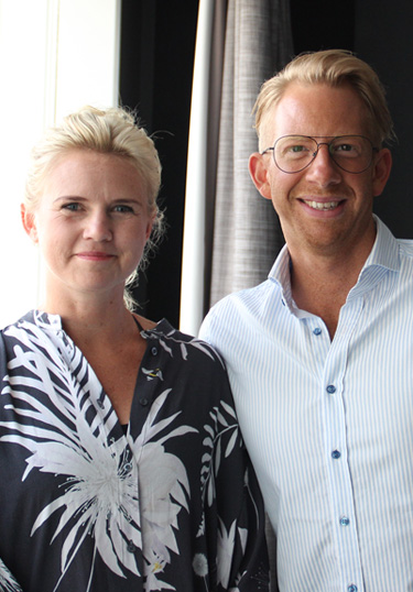 Hogias HR-experter, Sara Janson och Erik Douglasson.