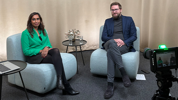 I vårt inspelade webbinarium visar våra två experter hela flödet i systemet, och berättar hur du kan jobba smartare i Hogia Revision.